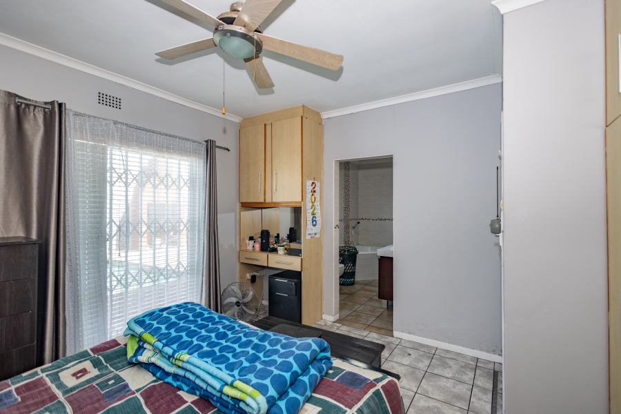 3 Bedroom Property for Sale in Mabille Park Western Cape